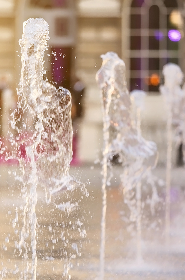 Water squirting up from fountain